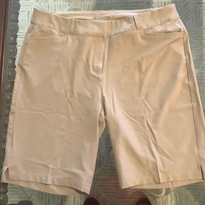 Adidas Golf Trace Khaki Ultimate Club Bermuda Shorts Size 14 Women